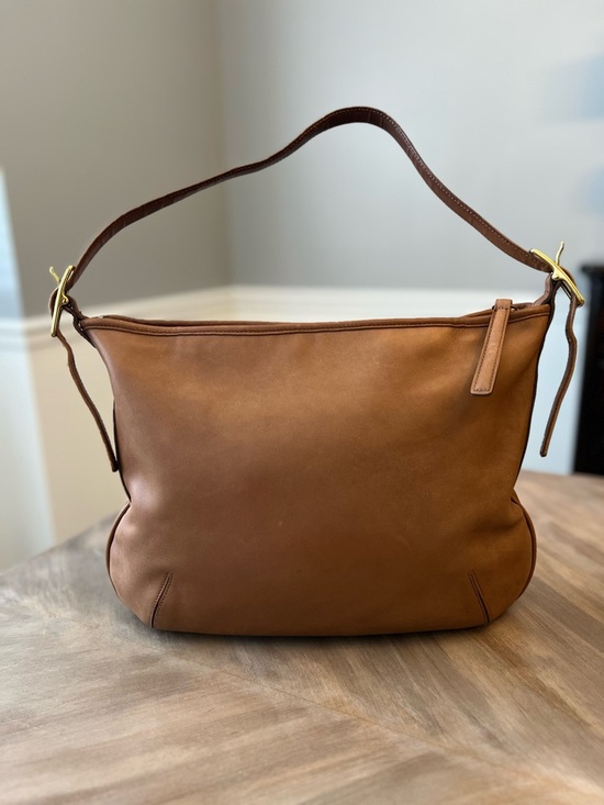Coach Handbags - Vintage Coach Legacy East Hobo 9213